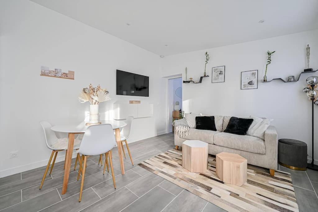 La Parenthese Apartment Claye-Souilly Ngoại thất bức ảnh